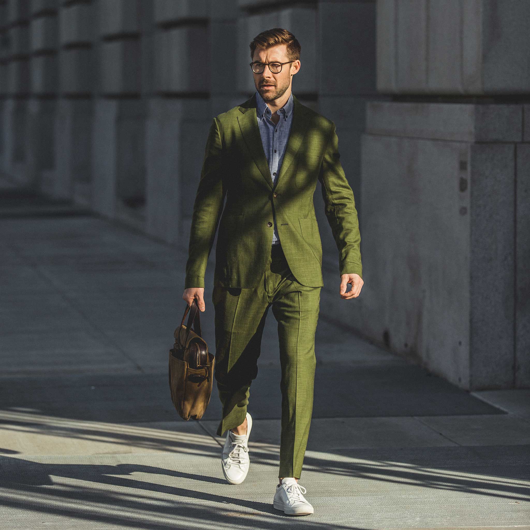 The Telegraph Trouser in Evergreen - Image 2