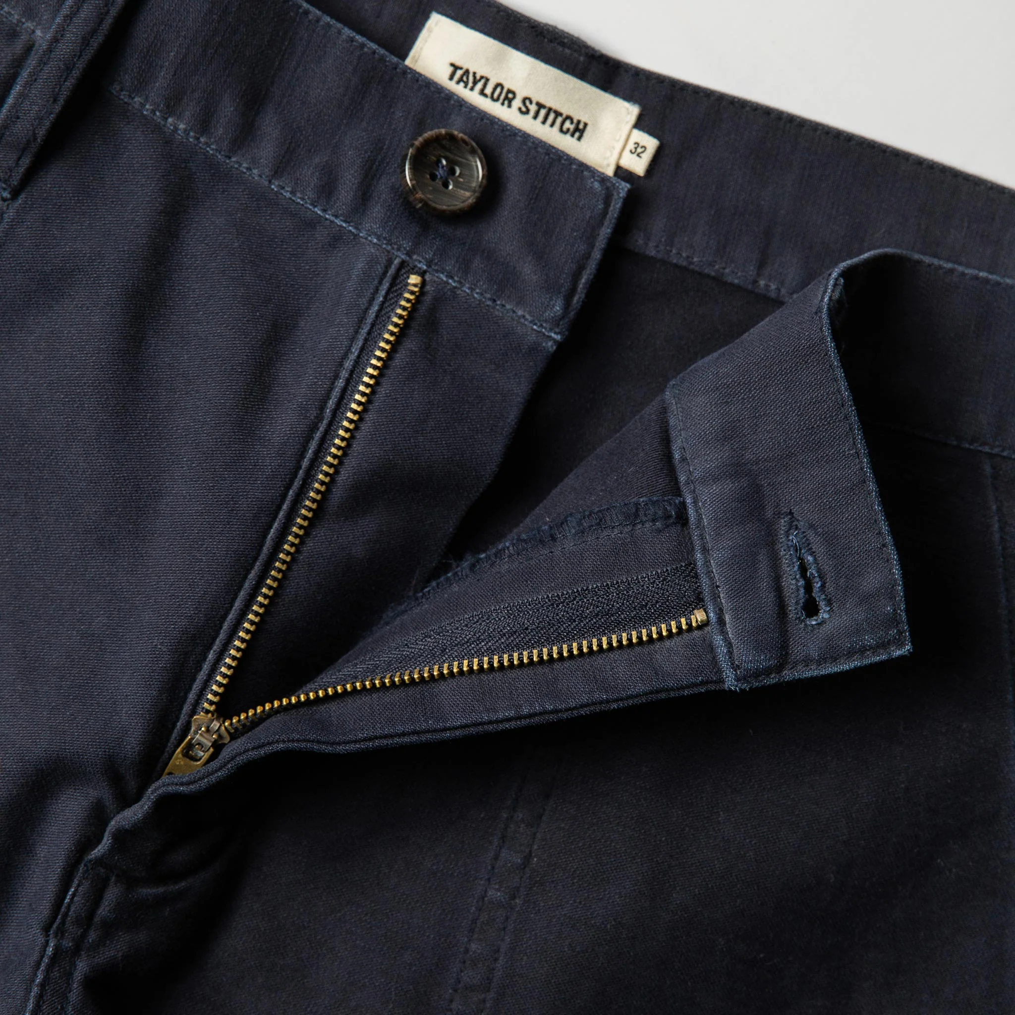 The Trail Short in Navy Slub Sateen - Image 7