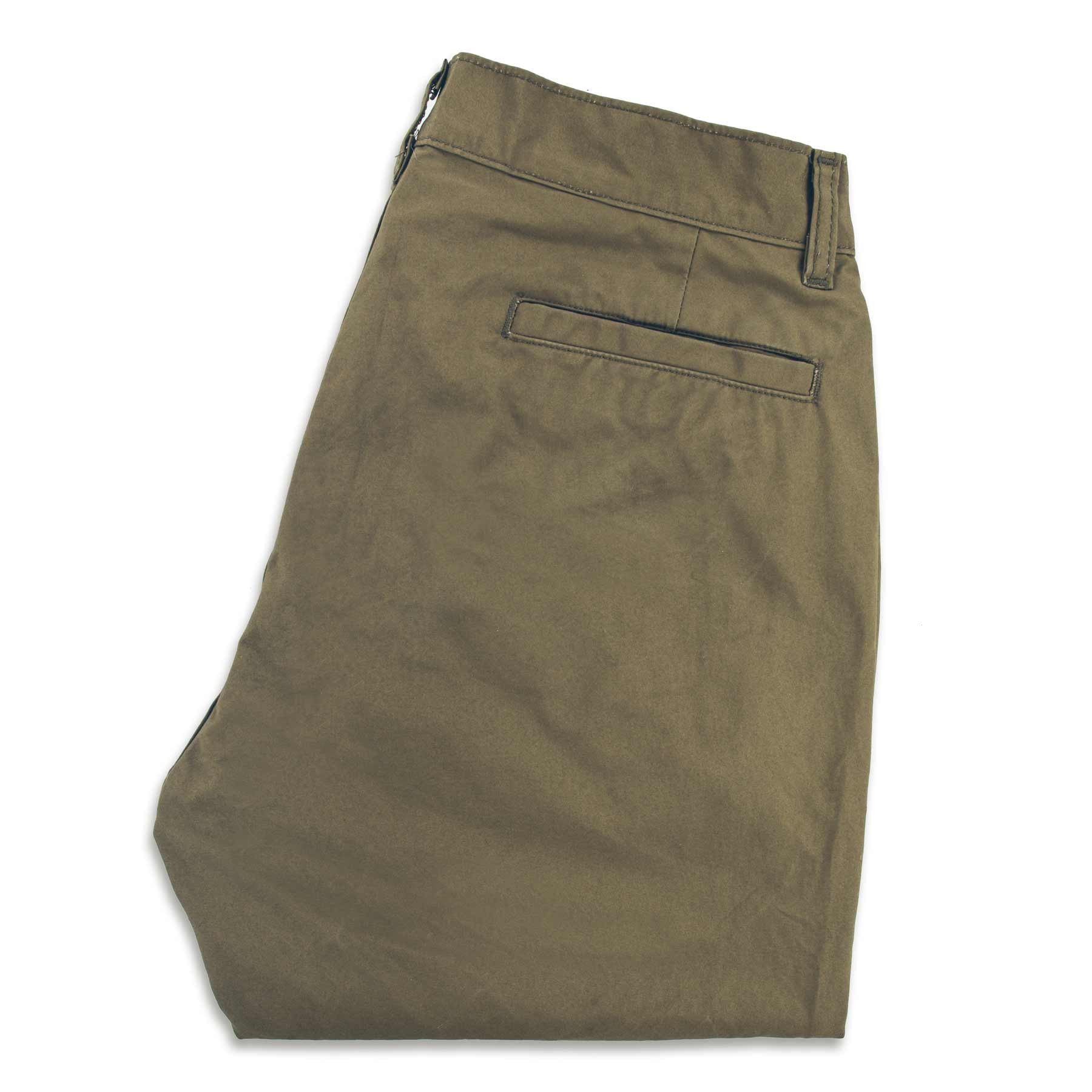 The Travel Chino in Olive - Image 3
