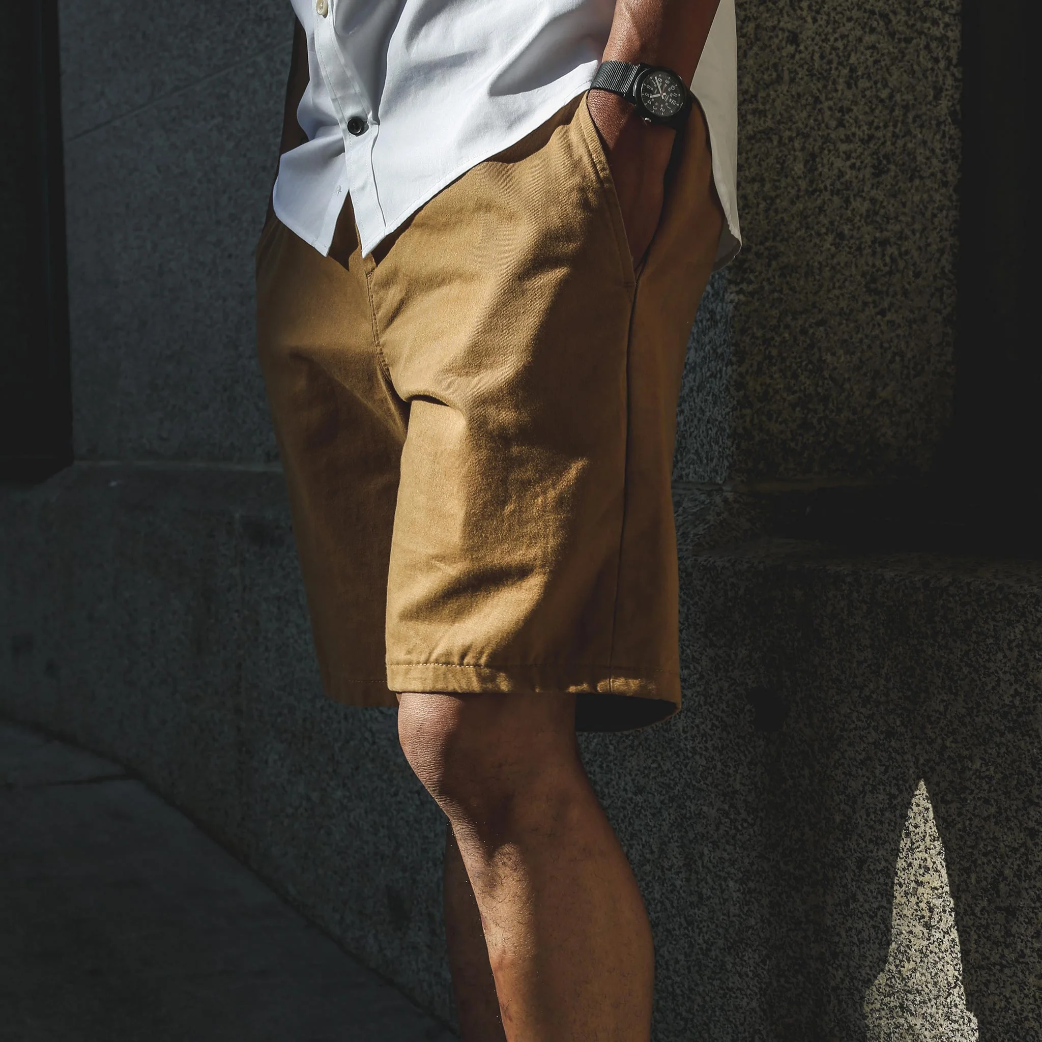 The Travel Short in British Khaki - Image 5