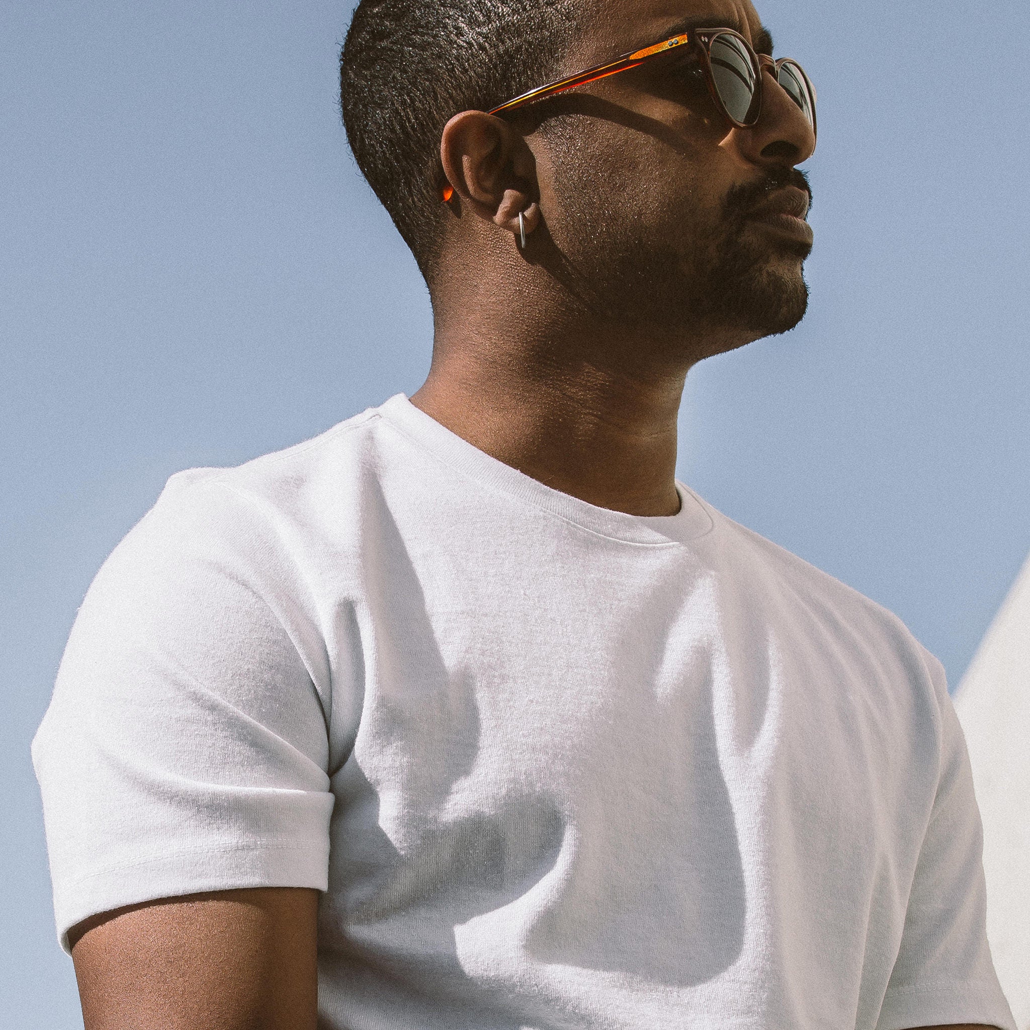 The Triblend Tee in White - Image 4