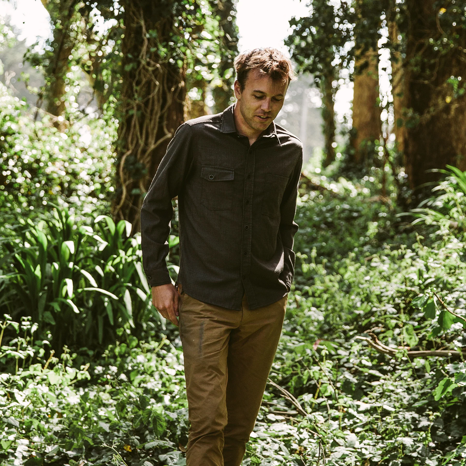 The Utility Shirt in Moss Merino 4S Herringbone - Image 2