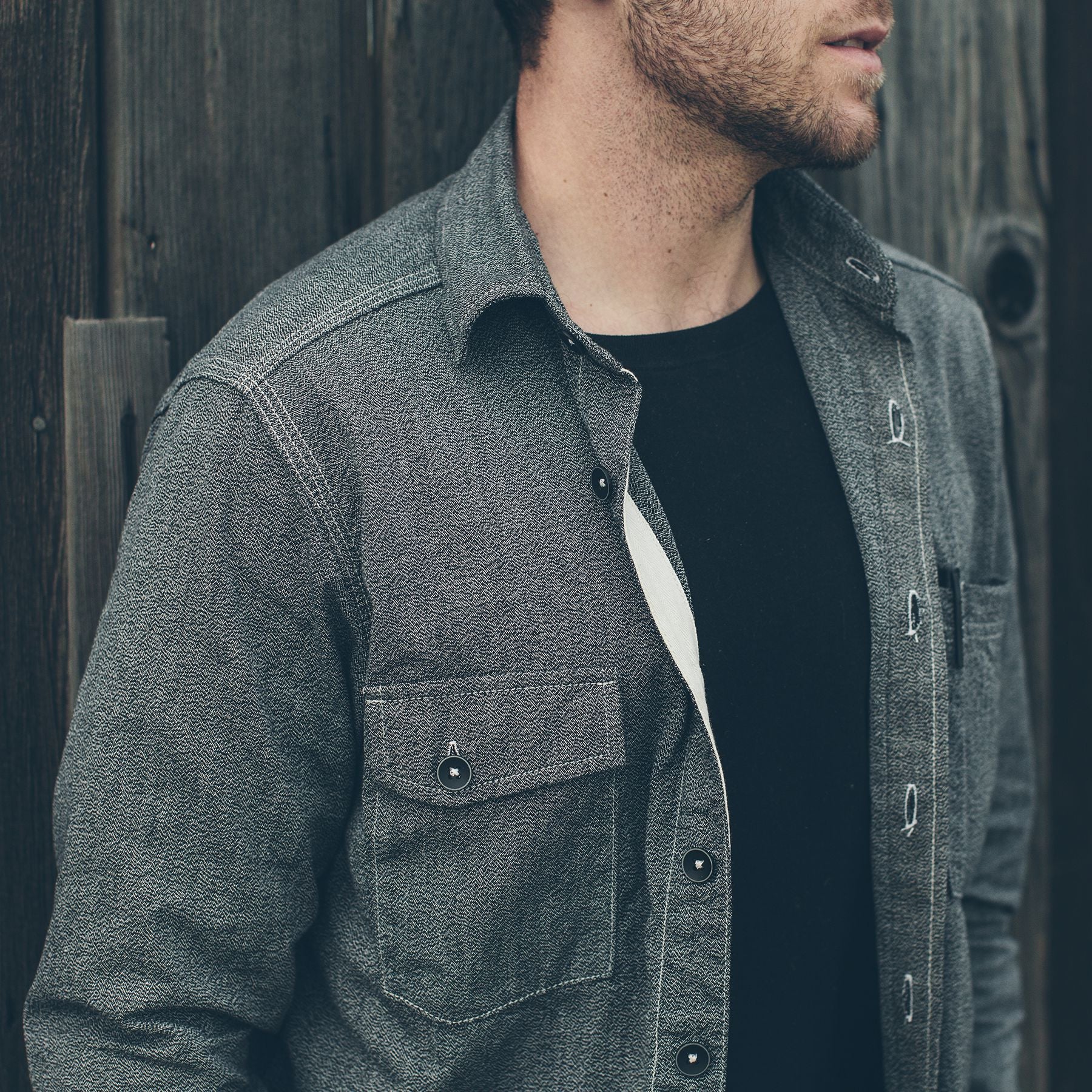 The Utility Shirt in Salt & Pepper Chambray - Image 4