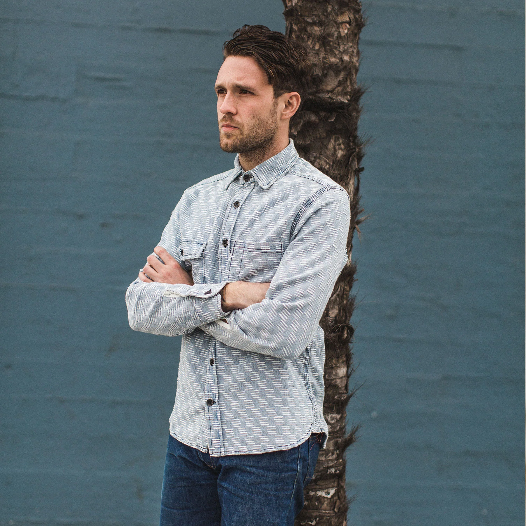 The Utility Shirt in Washed Indigo Jacquard - Image 2
