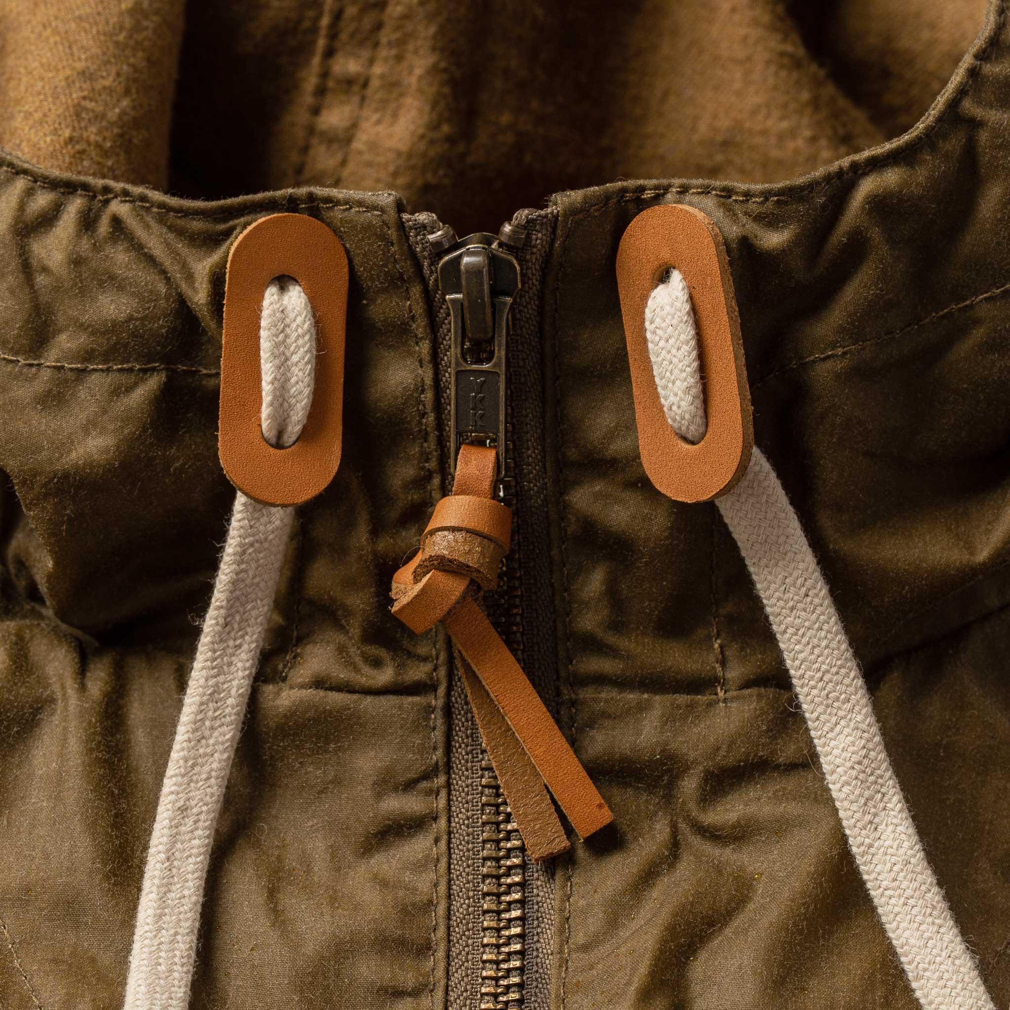 The Welterweight Winslow in Field Tan Waxed Canvas - Image 7