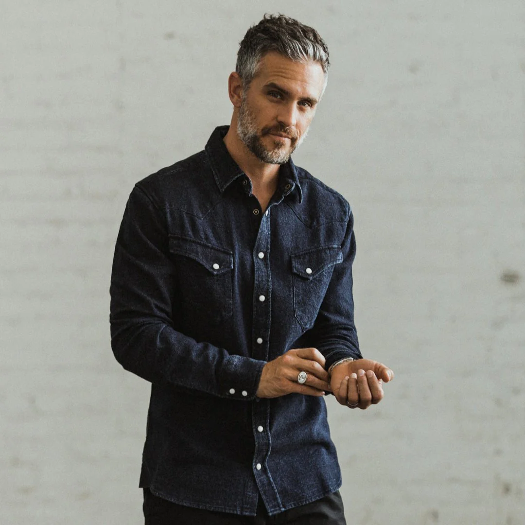 The Western Shirt in Indigo Crepe - Image 3