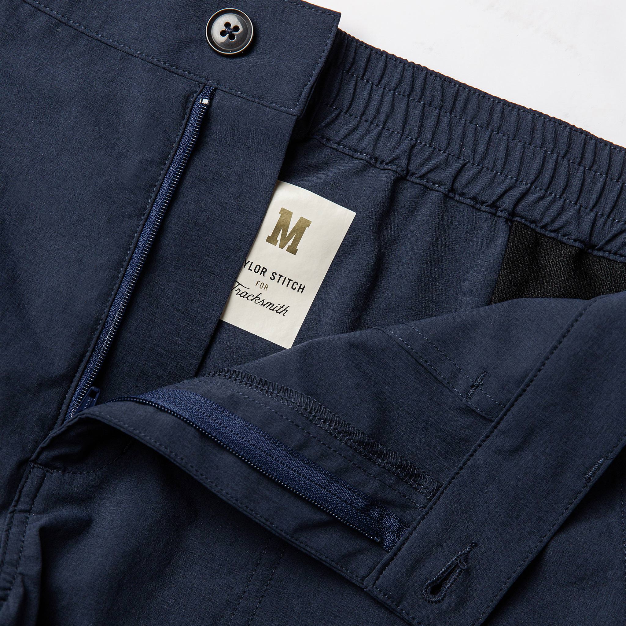 The Traverse Short in Navy - Image 6
