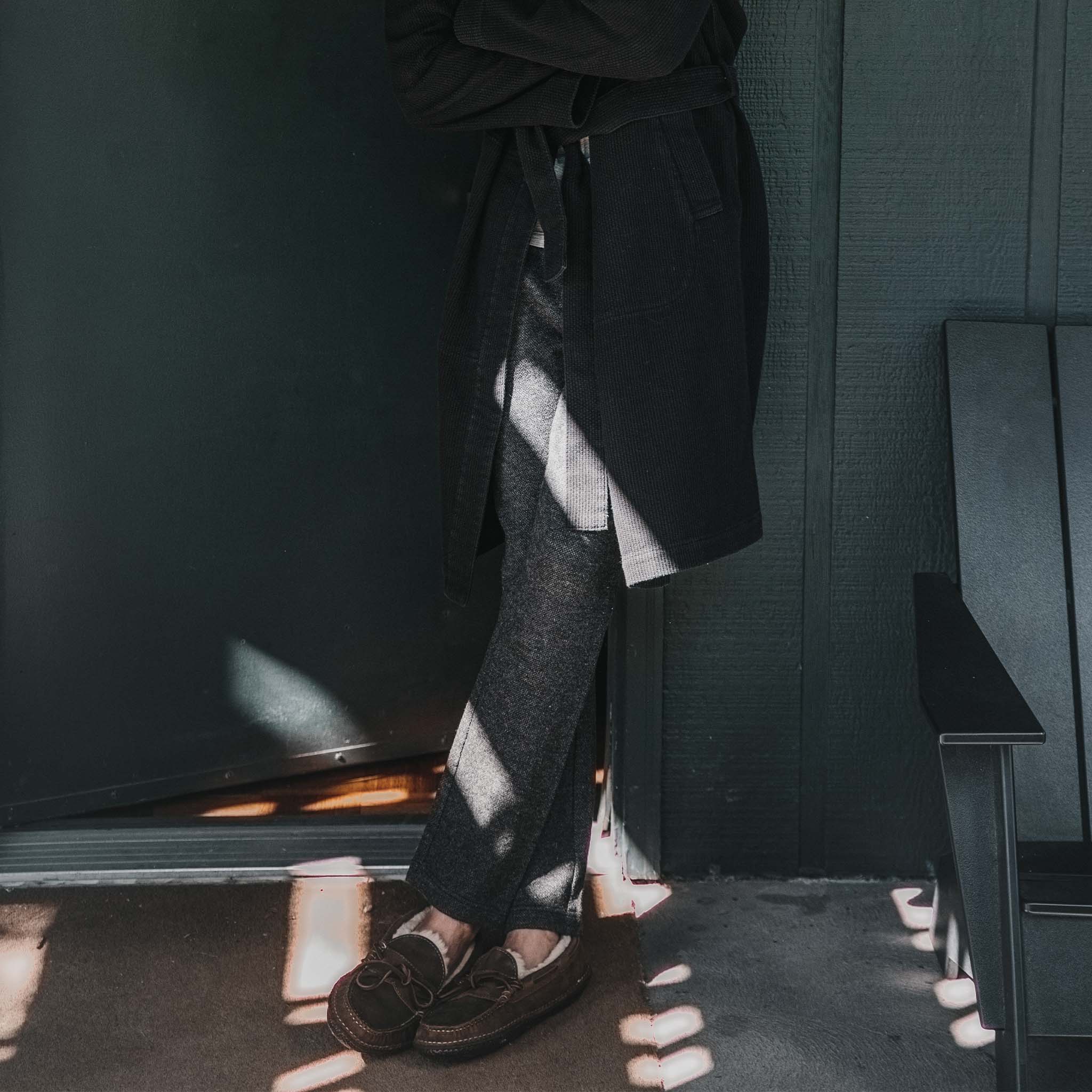 The Weekend Pant in Charcoal Herringbone Wool - Image 2