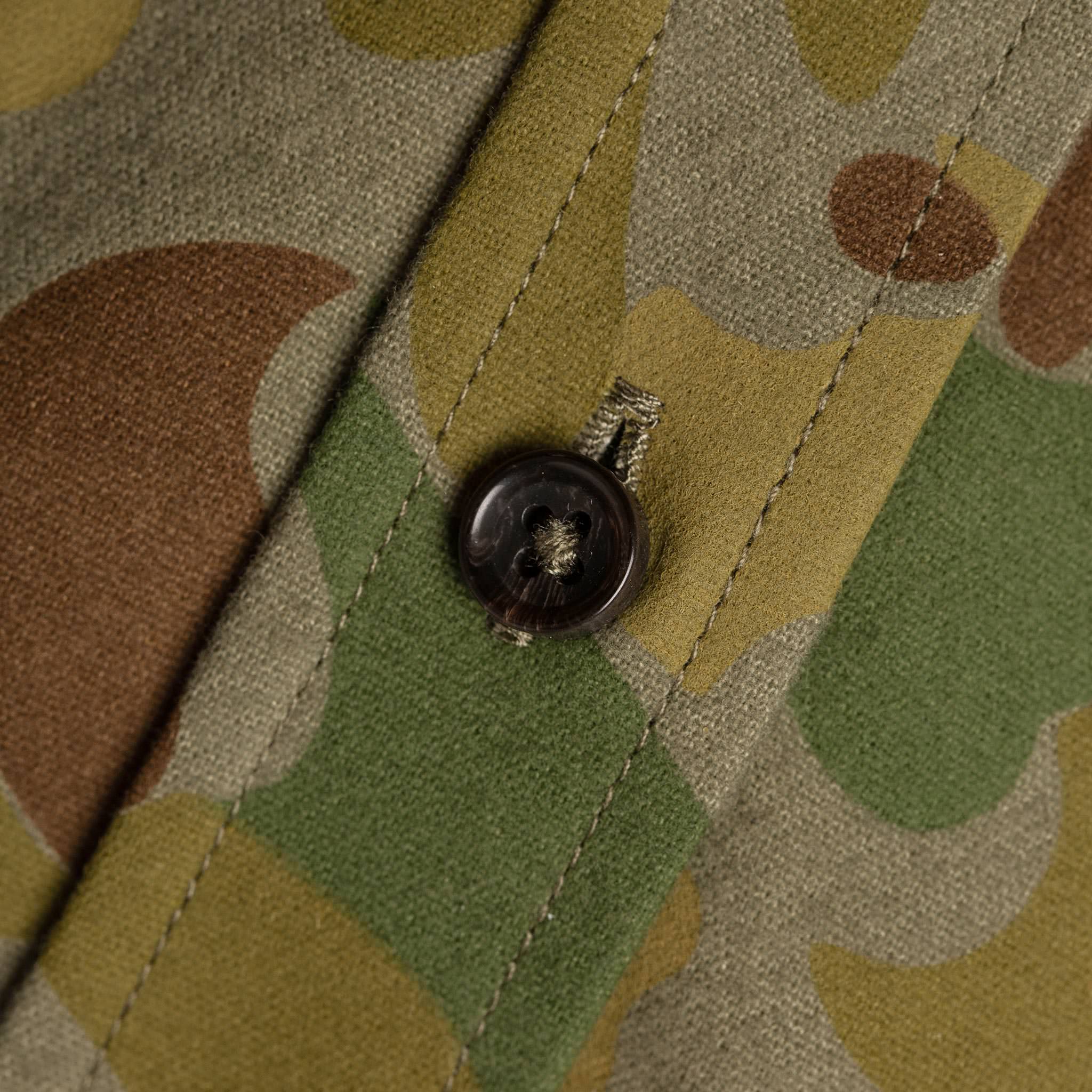 The Yosemite Shirt in Arid Camo - Image 7