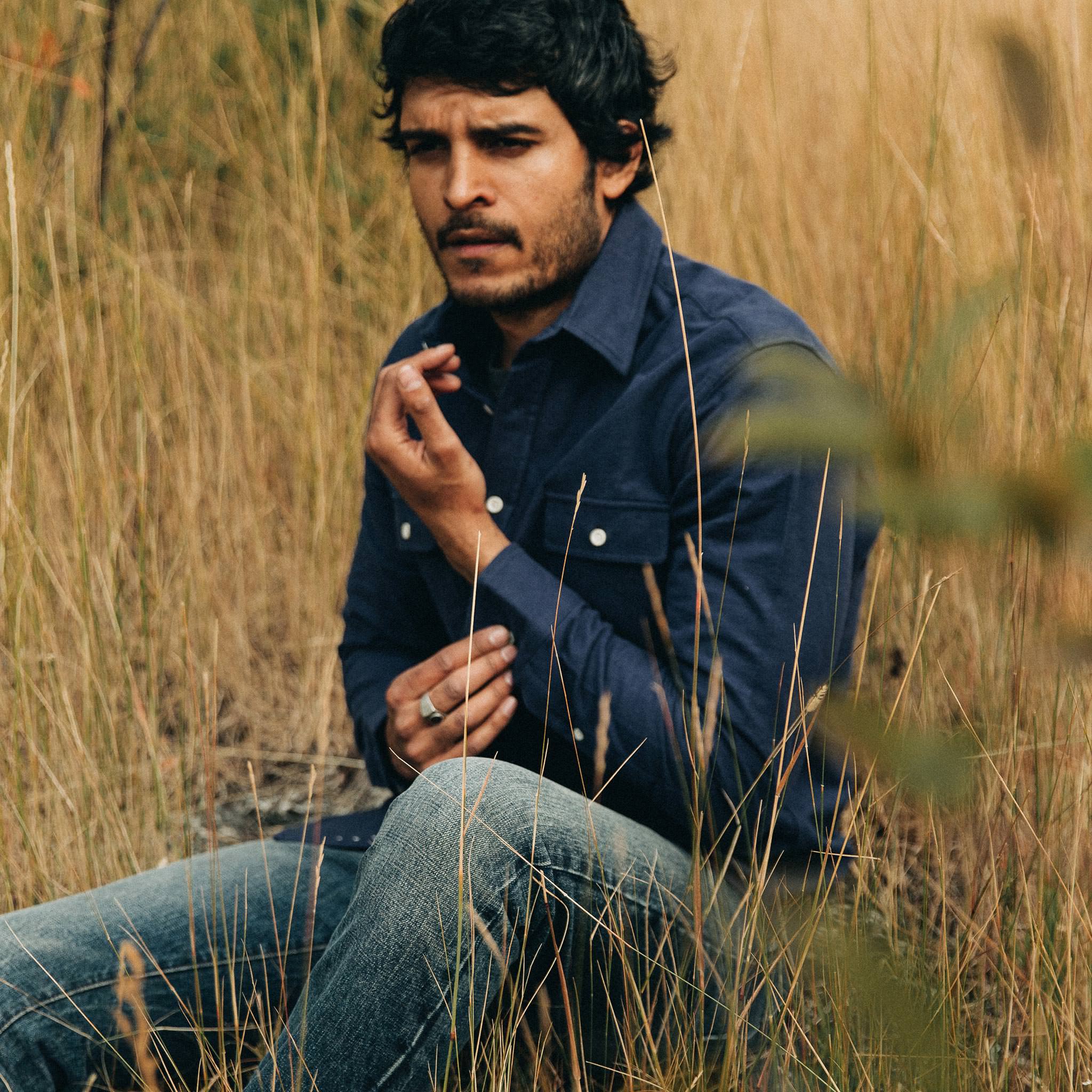 The Yosemite Shirt in Navy - Image 3